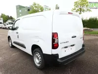New Citroën Berlingo 131 HP (96 kW) 2025 White Minivan