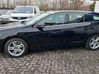 Gebraucht Volvo V60 220 PS (161 kW) 2017 Schwarz Kombi