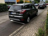 Używany Ford Kuga Trend 182 KM (133 kW) 2017 Czarny SUV