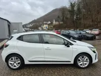 Second-hand Renault Clio V Evolution 91 CP (66 kW) 2025 Alb Berlinǎ