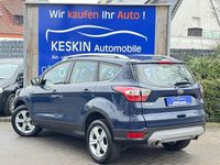 Gebraucht Ford Kuga Cool & Connect 120 PS (88 kW) 2018 Blau SUV