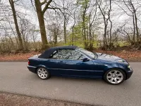 Gebraucht BMW 320 170 PS (125 kW) 2004 Blau Cabrio