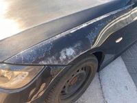 Gebraucht BMW 320 163 PS (119 kW) 2006 Schwarz Kombi