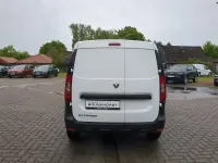 Używany Renault Express 75 KM (55 kW) 2023 Biały Minivan