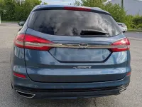 Gebraucht Ford Mondeo Vignale 179 PS (131 kW) 2018 Blau Kombi