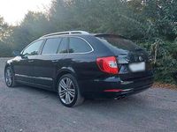 Gebraucht Skoda Superb 170 PS (125 kW) 2014 Schwarz Kombi