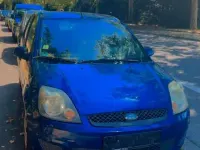 Gebraucht Ford Fiesta Ambiente 82 PS (60 kW) 2008 Blau Kleinwagen