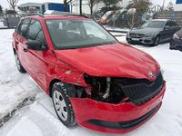 Gebraucht Skoda Fabia Active 90 PS (66 kW) 2015 Rot Kombi