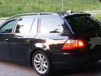 Gebraucht BMW 525 197 PS (144 kW) 2009 Schwarz Kombi