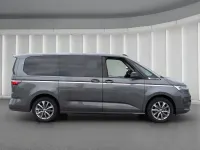Gebraucht VW Multivan Style 150 PS (110 kW) 2024 Grau Van / Kleinbus