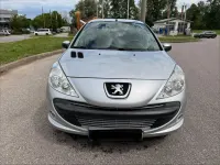 Gebraucht Peugeot 206+ Basis 68 PS (50 kW) 2011 Grau Kleinwagen