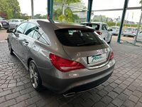 Gebraucht Mercedes CLA200 156 PS (114 kW) 2016 Grau Limousine