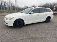 Gebraucht BMW 530 235 PS (172 kW) 2008 Weiß Kombi