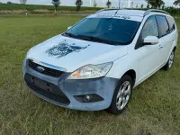Gebraucht Ford Focus 110 PS (80 kW) 2010 Weiß Kombi