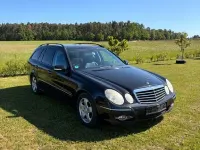 Używany Mercedes E220 Avantgarde 170 KM (125 kW) 2008 Czarny Kombi