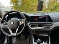 Gebraucht BMW 320 Advantage 190 PS (139 kW) 2021 Schwarz Kombi