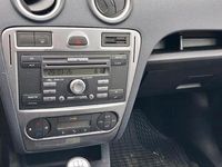 Gebraucht Ford Fusion 80 PS (58 kW) 2010 Silber Kleinwagen