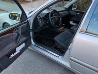 Gebraucht Mercedes E200 163 PS (119 kW) 2003 Silber Kombi