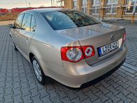 Gebraucht VW Jetta Comfortline 102 PS (75 kW) 2006 Beige Limousine