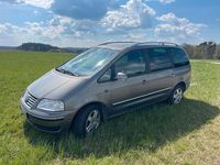 Second-hand VW Sharan 140 CP (102 kW) 2006 Gri Monovolum