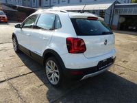 Gebraucht VW Polo Cross 90 PS (66 kW) 2015 Weiß Kleinwagen