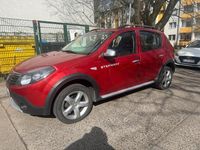 Gebraucht Dacia Sandero Stepway 90 PS (66 kW) 2011 Rot Kleinwagen