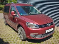 Gebraucht VW Caddy Highline 105 PS (77 kW) 2011 Rot Van / Kleinbus