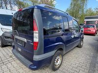 Gebraucht Fiat Doblò 105 PS (77 kW) 2004 Blau Van / Kleinbus