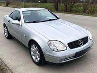 Gebraucht Mercedes SLK230 193 PS (141 kW) 1998 Silber Cabrio