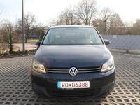 Gebraucht VW Touran Trendline 105 PS (77 kW) 2012 Blau Van / Kleinbus