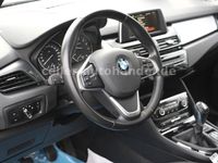 gebraucht BMW 218 Active Tourer - AHK - Panorama, Navi, LED
