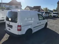 Second-hand VW Caddy 86 CP (63 kW) 2011 Alb Monovolum