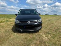 Gebraucht VW Touran Trendline 105 PS (77 kW) 2011 Schwarz Van / Kleinbus