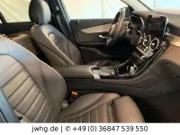 Gebraucht Mercedes GLC300e 320 PS (235 kW) 2020 Graphitgrau SUV