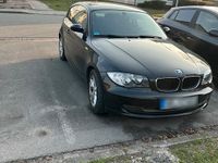 Gebraucht BMW 118 143 PS (105 kW) 2007 Schwarz Kleinwagen
