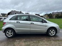 gebraucht Mercedes B170 B 170*Automatik*Navi*Xenon*AHK*HU/AU NEU*GARANTIE*