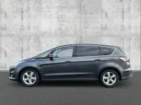 Gebraucht Ford S-MAX Titanium 179 PS (131 kW) 2017 Grau Van / Kleinbus
