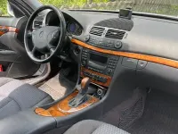 Gebraucht Mercedes E240 Elegance 177 PS (130 kW) 2003 Silber Limousine