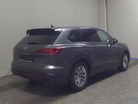 Gebraucht VW Touareg 231 PS (169 kW) 2022 Grau SUV