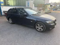 Gebraucht BMW 318 143 PS (105 kW) 2009 Schwarz Kombi