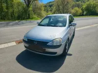 Second-hand Opel Corsa Comfort 75 CP (55 kW) 2002 Argintiu Hatchback