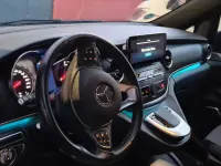 Gebraucht Mercedes V300 237 PS (174 kW) 2022 Schwarz Van / Kleinbus