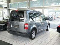 Usata VW Caddy 105 CV (77 kW) 2012 Grigio Monovolume