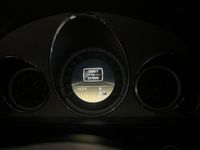 Gebraucht Mercedes E300 246 PS (180 kW) 2011 Schwarz Limousine