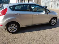 Gebraucht Ford Fiesta 82 PS (60 kW) 2009 Silber Limousine