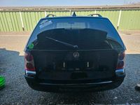 Gebraucht VW Passat 131 PS (96 kW) 2002 Schwarz Kombi