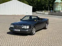 Gebraucht Mercedes E320 220 PS (161 kW) 1997 Schwarz Cabrio