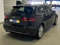 Gebraucht Audi A3 Design 116 PS (85 kW) 2017 Braun Limousine