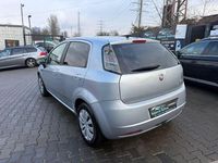 Gebraucht Fiat Grande Punto Dynamic 77 PS (56 kW) 2007 Silber Kleinwagen