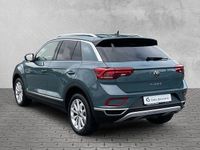 Gebraucht VW T-Roc Style 150 PS (110 kW) 2024 Blau SUV